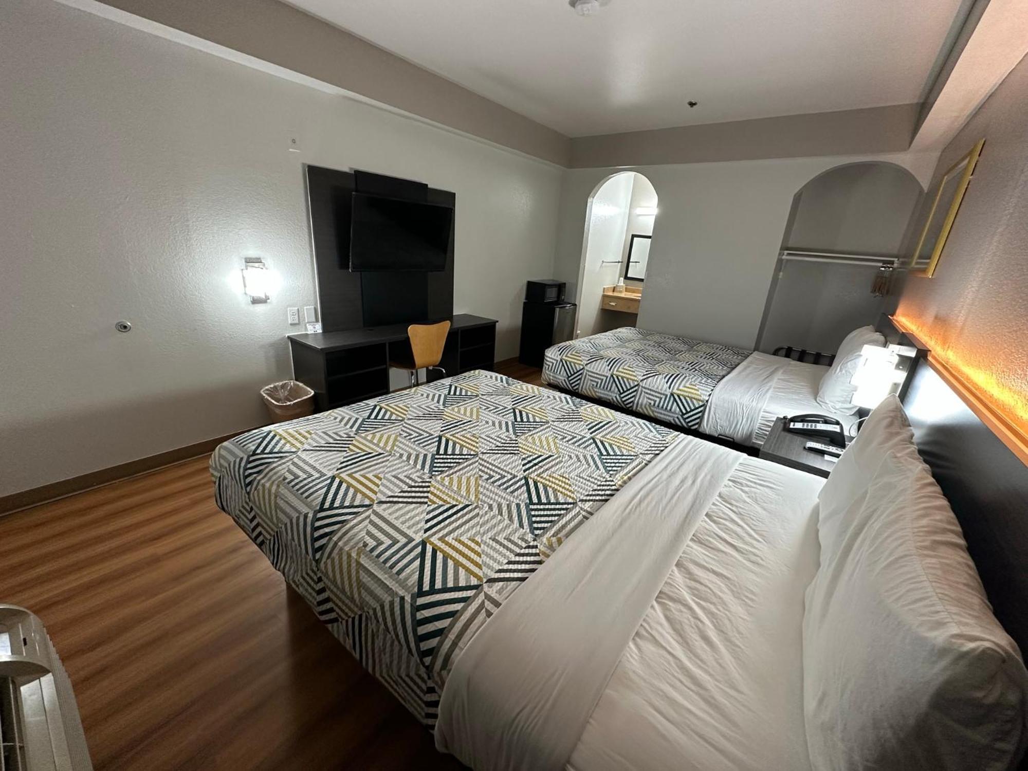 Motel 6 Alvarado Tx Dış mekan fotoğraf