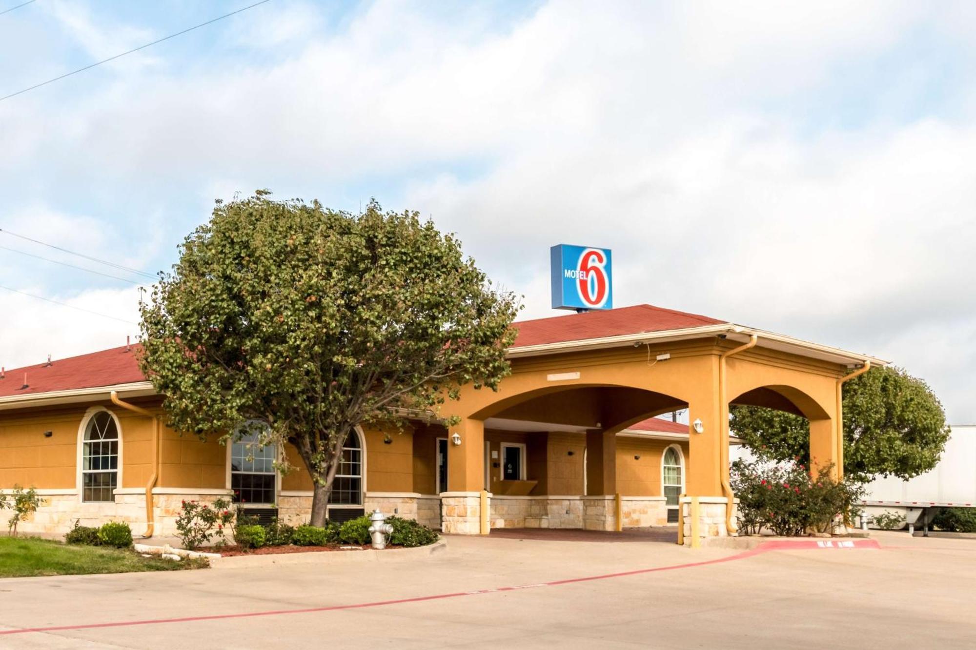 Motel 6 Alvarado Tx Dış mekan fotoğraf